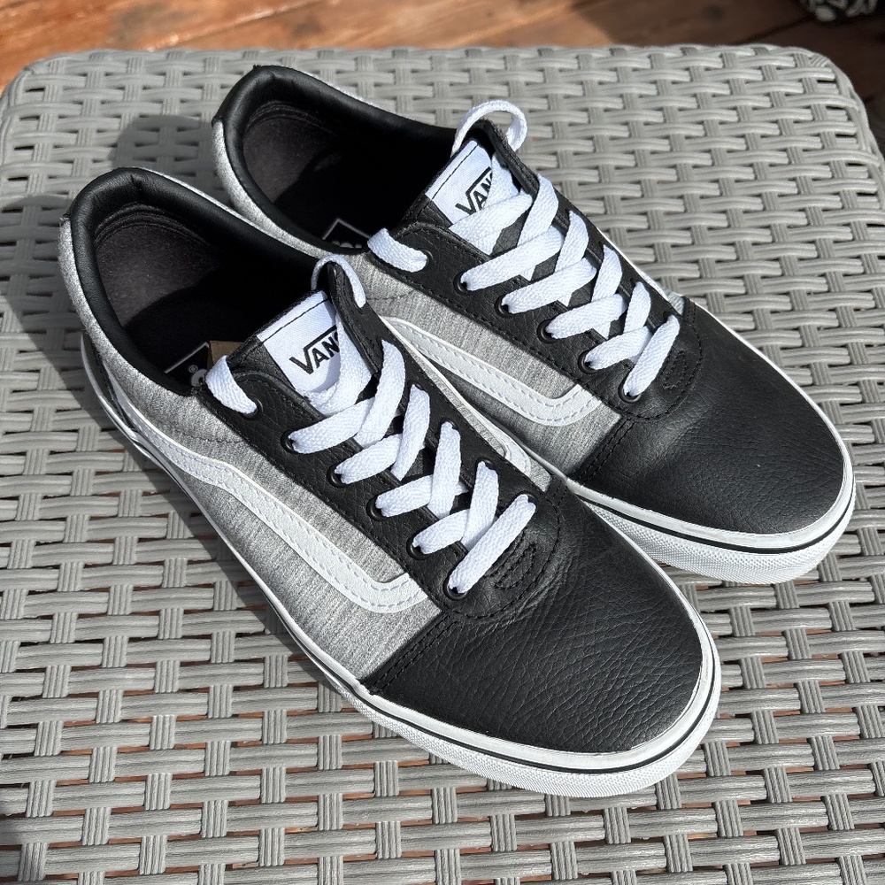 Vans Old Skool Black and Gray Sneakers